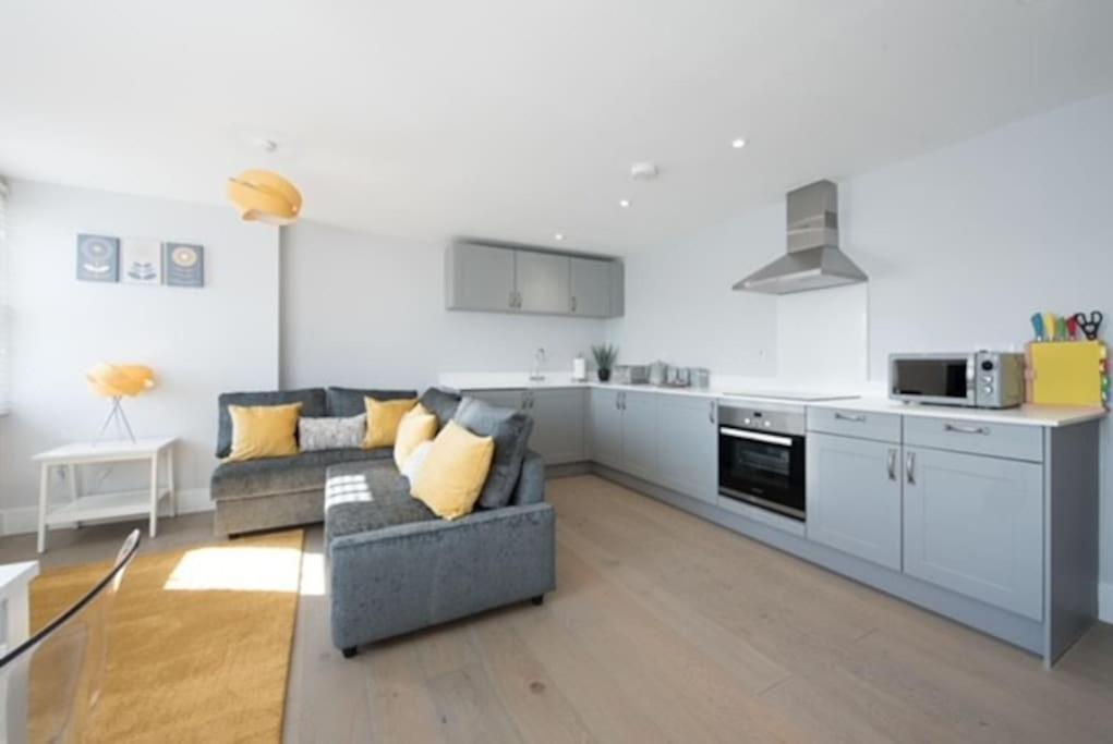 Beautiful, Spacious 1 Bed Flat Brentwood Kültér fotó